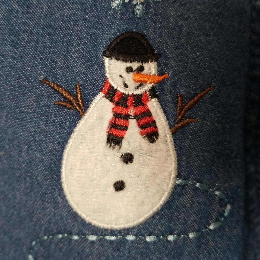 Chambray Button Down Snowman Snowflakes Shirt - image 4